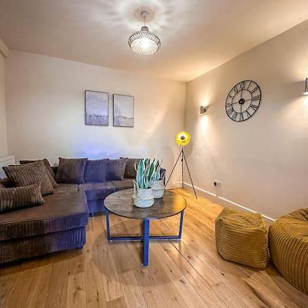 לונדון Bright & Spacious Split Level Flat In Kennington מראה חיצוני תמונה